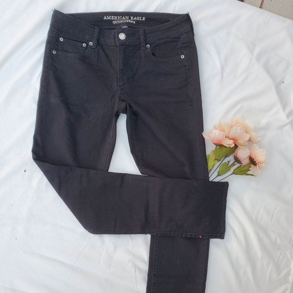 🦋Ladies American eagles outfitters jeans